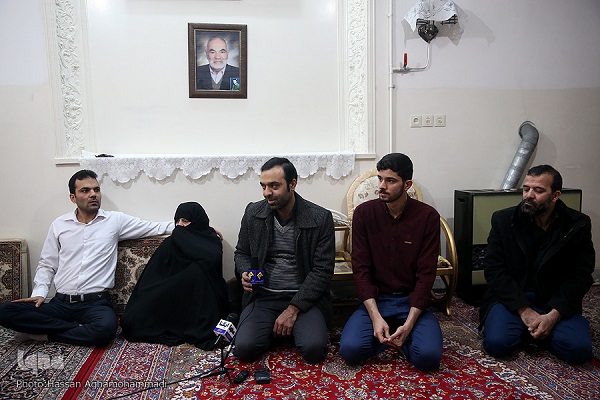 یادی از مرحوم «عباس رنجبر» بنیانگذار سبک نوین قرائت قرآن در قم یادی از مرحوم «عباس رنجبر» بنیانگذار سبک نوین قرائت قرآن در قم