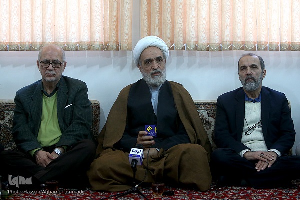 یادی از مرحوم «عباس رنجبر» بنیانگذار سبک نوین قرائت قرآن در قم یادی از مرحوم «عباس رنجبر» بنیانگذار سبک نوین قرائت قرآن در قم