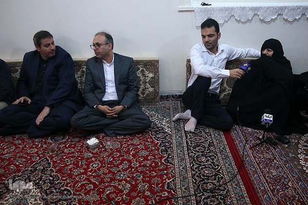 یادی از مرحوم «عباس رنجبر» بنیانگذار سبک نوین قرائت قرآن در قم یادی از مرحوم «عباس رنجبر» بنیانگذار سبک نوین قرائت قرآن در قم