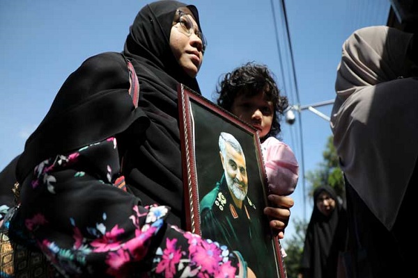 محکومیت شهادت سردار سلیمانی در مالزی با شعار &laquo;مرگ بر آمریکا&raquo;