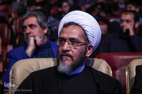 تأثیر برگزاری جشنوارههای مانند تلاوتهای مجلسی در توسعه کیفی و کمی فرهنگ قرآنی تأثیر برگزاری جشنوارههای مانند تلاوتهای مجلسی در توسعه کیفی و کمی فرهنگ قرآنی