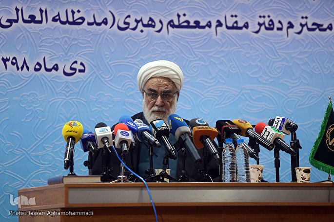 عزت از دست رفته امت اسلام جز با وحدت باز نمی&zwnj;گردد