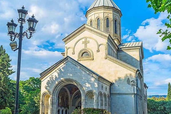 دارالفتوای مصر: تخریب و حمله به کلیسا مغایر با اصول اسلام است دارالفتوای مصر: تخریب و حمله به کلیسا مغایر با اصول اسلام است