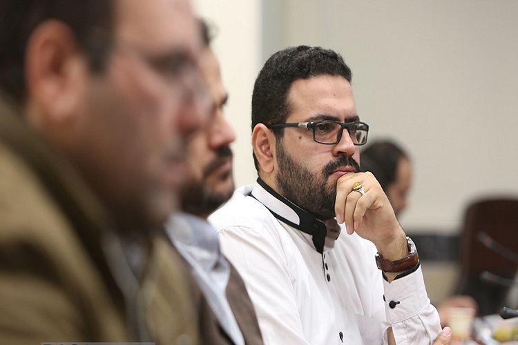 مردم مطالبهگر شفافیت مسئولان باشند مردم مطالبهگر شفافیت مسئولان باشند