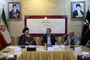 عقب&zwnj;گرد فرهنگی جامعه پیامد حکومت نامشروع است/ نسبت آزادی بیان و رشد فرهنگی