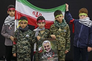 خروش انقلابی ۳۰ هزار دانش‌آموز/ نسل سلیمانی‌ها به میدان آمدند