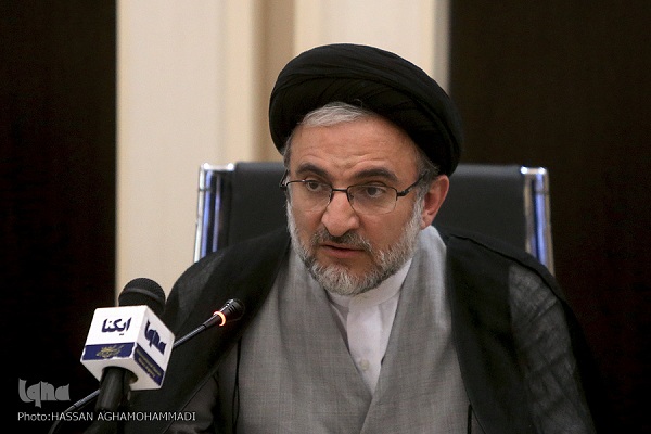 شکوه انقلاب، گرمیبخش روزهای سرد ایران شکوه انقلاب، گرمیبخش روزهای سرد ایران