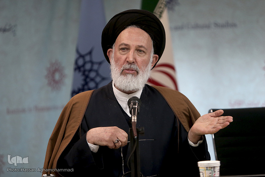 تحول معنوی و اخلاقی منوط به اصلاح وضعیت اجتماعی است