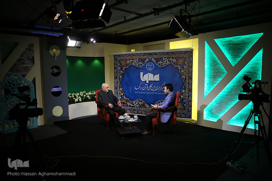 ماجرای مخالفت نوربخش با قانون عملیات بانکی بدون ربا/ استقلال بانک مرکزی در اقتصاد اسلامی معنایی ندارد