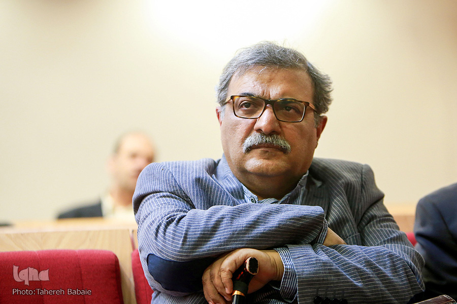 شهرام پازوکی محقق فلسفه و عرفان مدیر گروه ادیان و عرفان مؤسسه پژوهشی حکمت و فلسفه ایران