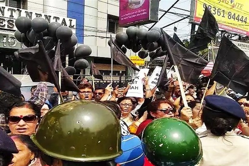 افزایش جنایات علیه مسلمانان هند در سایه سکوت «مودی» و محافل بینالمللی افزایش جنایات علیه مسلمانان هند در سایه سکوت «مودی» و محافل بینالمللی