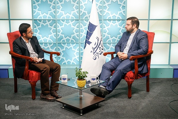 بزرگترین نیکوکاری، در خانه ماندن است/ رحم عمومی جامعه را بالا ببریم بزرگترین نیکوکاری، در خانه ماندن است/ رحم عمومی جامعه را بالا ببریم