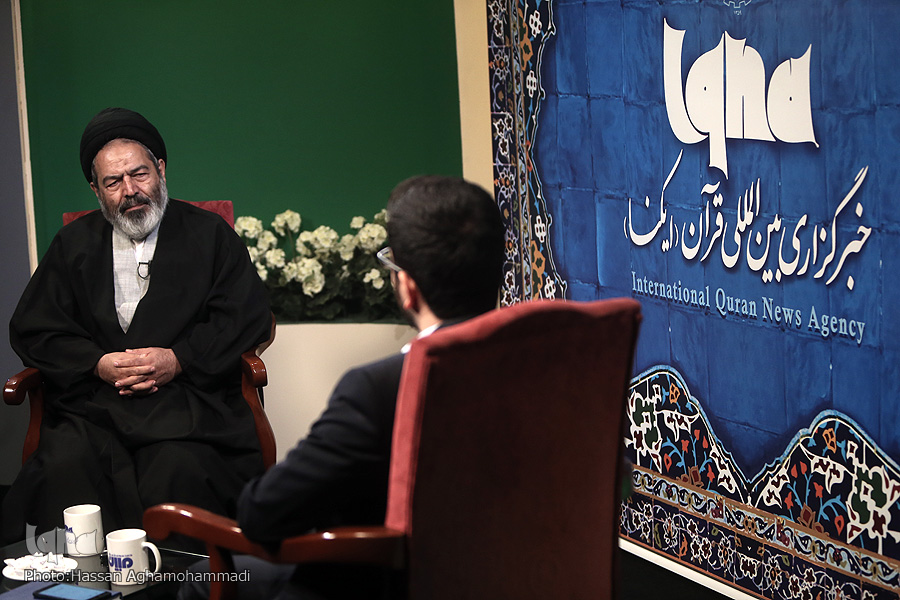 احتمال لغو حج تمتع به علت کرونا کم است/ پول حج به جیب دولت عربستان نمی&zwnj;ریزد/ گزینش اخلاقی برای حجاب نداریم