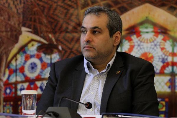 بازار سرمایه در حال گذر از شیب تند تاریخی