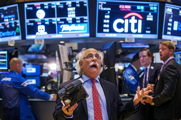 بهداشت و اقتصاد آمریکا، زیر ضربات ویروس کرونا