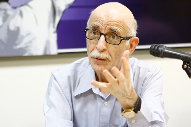 مهدی تقوی اقتصاددان مهدی تقوی اقتصاددان