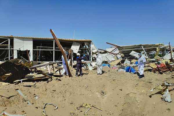 بررسی آلودگی رادیواکتیو فرودگاه کربلا پس از حمله آمریکا + عکس بررسی آلودگی رادیواکتیو فرودگاه کربلا پس از حمله آمریکا + عکس