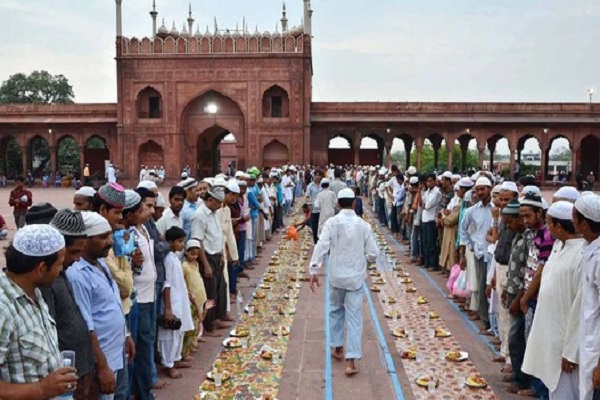 رمضان در هند؛ از برگزاری محافل قرآن تا سحرخوانی