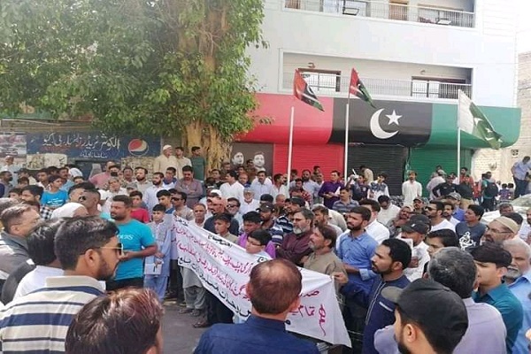 حمایت گستردہ از تحصن شیعیان معترض در کراچی حمایت گستردہ از تحصن شیعیان معترض در کراچی