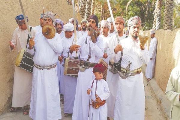 رمضان در عمان؛ تعطیلات 5 روزه فطر و زندان برای روزهخواری رمضان در عمان؛ تعطیلات 5 روزه فطر و زندان برای روزهخواری