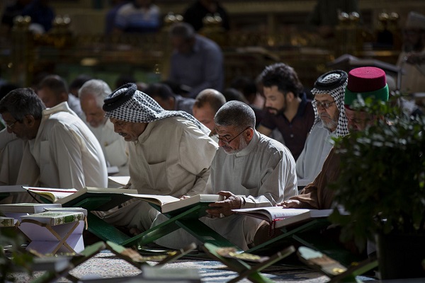 رمضان در آستان عباسی به روایت تصویر