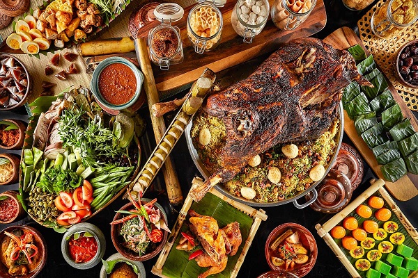 رمضان در مالزی؛ از چشم&zwnj;نوازی صف&zwnj;های نماز تا بازار پررونق تخفیف