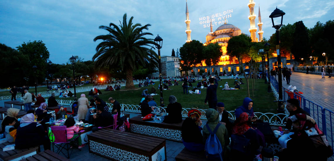 رمضان در ترکیه؛ ماه چاوشی خوانی و اجرای موسیقی عرفانی