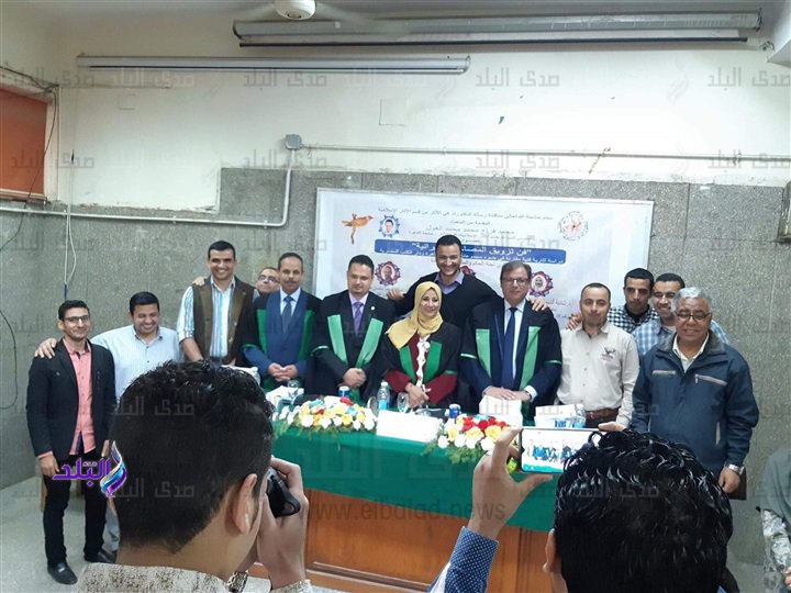 دفاع رساله دکتری با موضوع قرآنهای نفیس ایرانی در قاهره + عکس دفاع رساله دکتری با موضوع قرآنهای نفیس ایرانی در قاهره + عکس