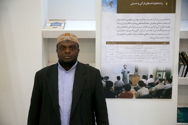 اهمیت آموزش قرآن برای مسلمانان کومور