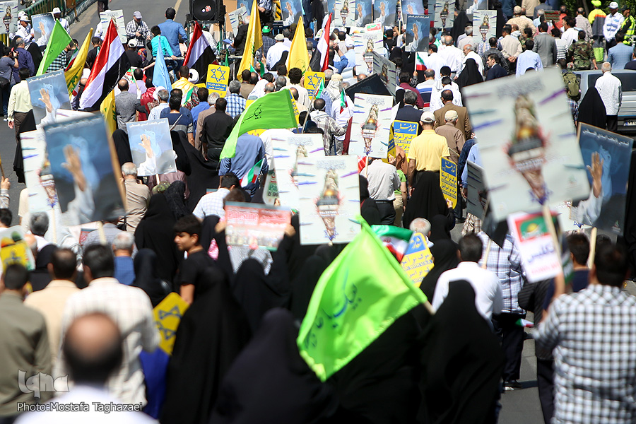 مردم دوباره غیبت نکردند/ لبیک به آرمانهای روحالله و مهر باطل بر معامله قرن مردم دوباره غیبت نکردند/ لبیک به آرمانهای روحالله و مهر باطل بر معامله قرن