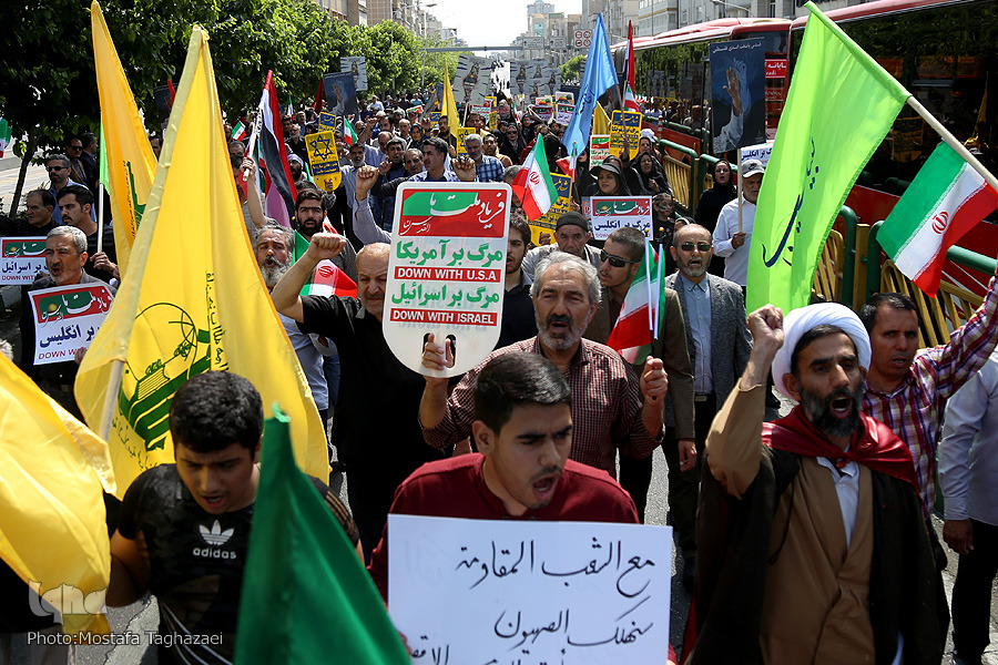 مردم دوباره غیبت نکردند/ لبیک به آرمانهای روحالله و مهر باطل بر معامله قرن مردم دوباره غیبت نکردند/ لبیک به آرمانهای روحالله و مهر باطل بر معامله قرن