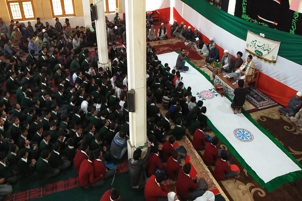 برگزاری محفل انس با قرآن در «کارگیل» هند برگزاری محفل انس با قرآن در «کارگیل» هند