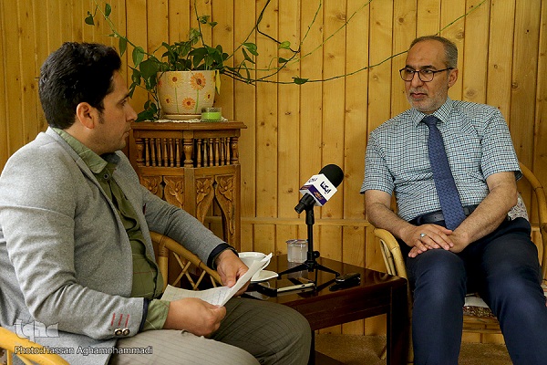 دوری از فرقهگرایی راهبرد شبکه ماهوارهای کربلا است / راهاندازی شبکه آلمانیزبان دوری از فرقهگرایی راهبرد شبکه ماهوارهای کربلا است / راهاندازی شبکه آلمانیزبان