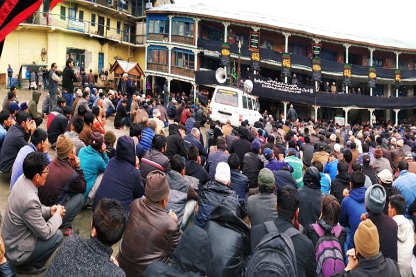 تحصن مسلمانان هند برای بازسازی بارگاه ائمه بقیع تحصن مسلمانان هند برای بازسازی بارگاه ائمه بقیع