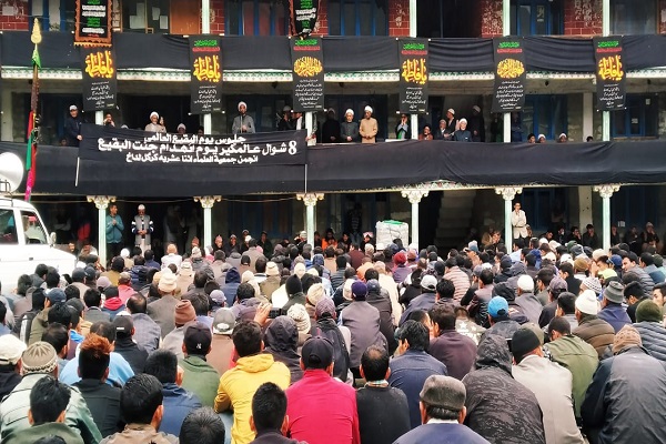 تحصن مسلمانان هند برای بازسازی بارگاه ائمه بقیع تحصن مسلمانان هند برای بازسازی بارگاه ائمه بقیع