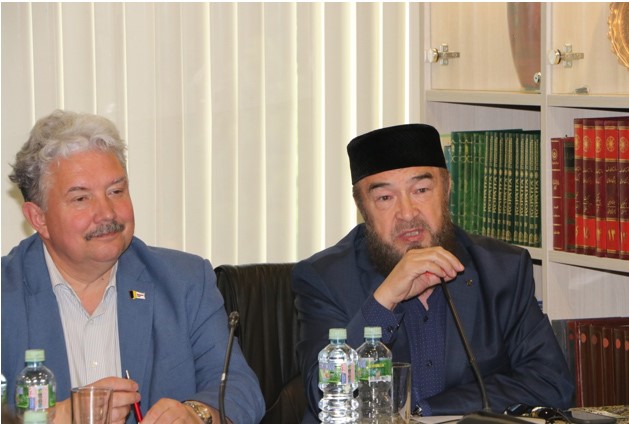 بازخوانی انقلاب اسلامی در همایش شرق&zwnj;شناسان روس