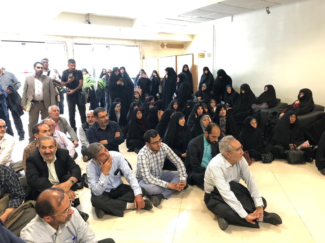 تجمع مطالبه&zwnj;گرانه مدیران مؤسسات قرآنی در دبیرخانه شورای عالی انقلاب فرهنگی