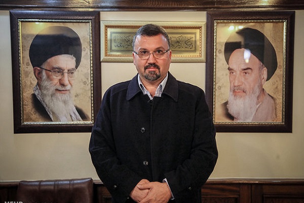 جامعیت شخصیتی شهید چمران کم&zwnj;نظیر بود / تأکید بر رفع محرومیت و ظلم&zwnj;ستیزی