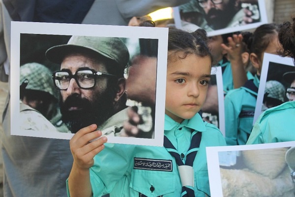 جامعیت شخصیتی شهید چمران کم&zwnj;نظیر بود / تأکید بر رفع محرومیت و ظلم&zwnj;ستیزی