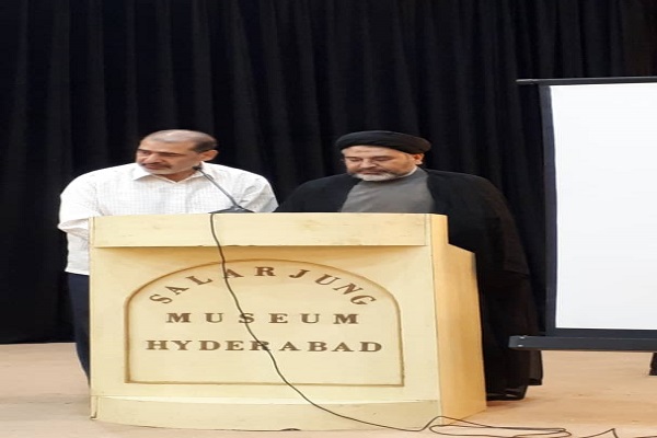 نماینده جامعه المصطفی در هند: قرآن برای مردم عادی باید به صورت کاربردی و عملی بیان شود نماینده جامعه المصطفی در هند: قرآن برای مردم عادی باید به صورت کاربردی و عملی بیان شود