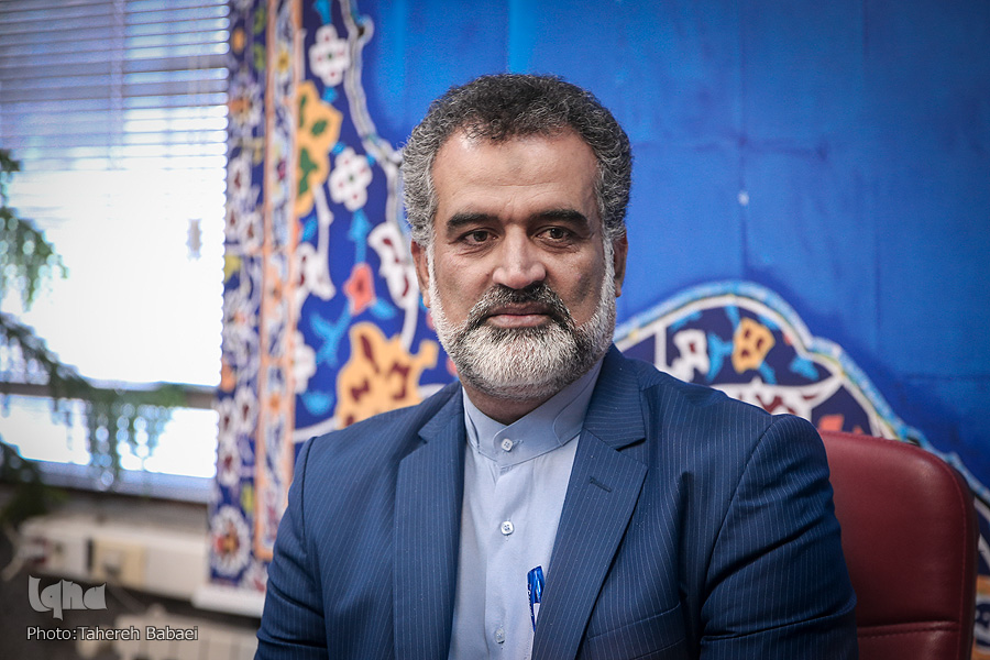 بینات بوشهر؛ موسسه&zwnj;ای که به دنبال راهبری عرصه مجازی است/ چشم&zwnj;انداز تربیت مدیران جهادی