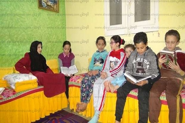 بانوی مسن حافظ قرآن و یک عمر خدمت به کتاب خدا بانوی مسن حافظ قرآن و یک عمر خدمت به کتاب خدا