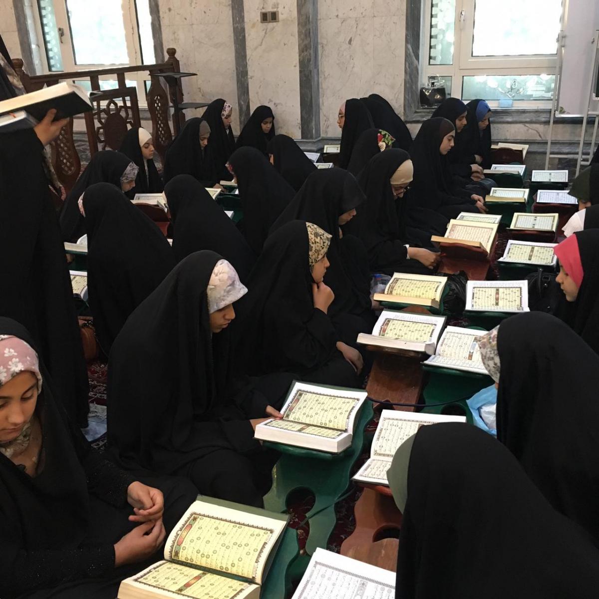 فردا//حضور بانوان عراقی در دوره قرآنی «چشمههای رحمت» + عکس فردا//حضور بانوان عراقی در دوره قرآنی «چشمههای رحمت» + عکس