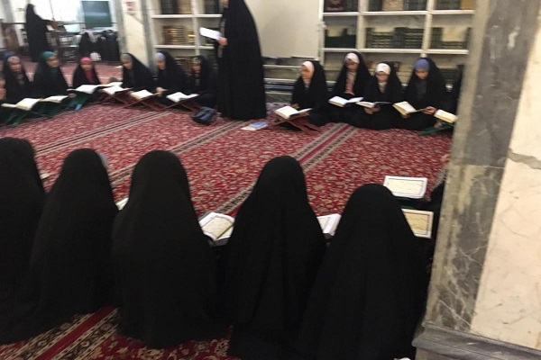 فردا//حضور بانوان عراقی در دوره قرآنی «چشمههای رحمت» + عکس فردا//حضور بانوان عراقی در دوره قرآنی «چشمههای رحمت» + عکس