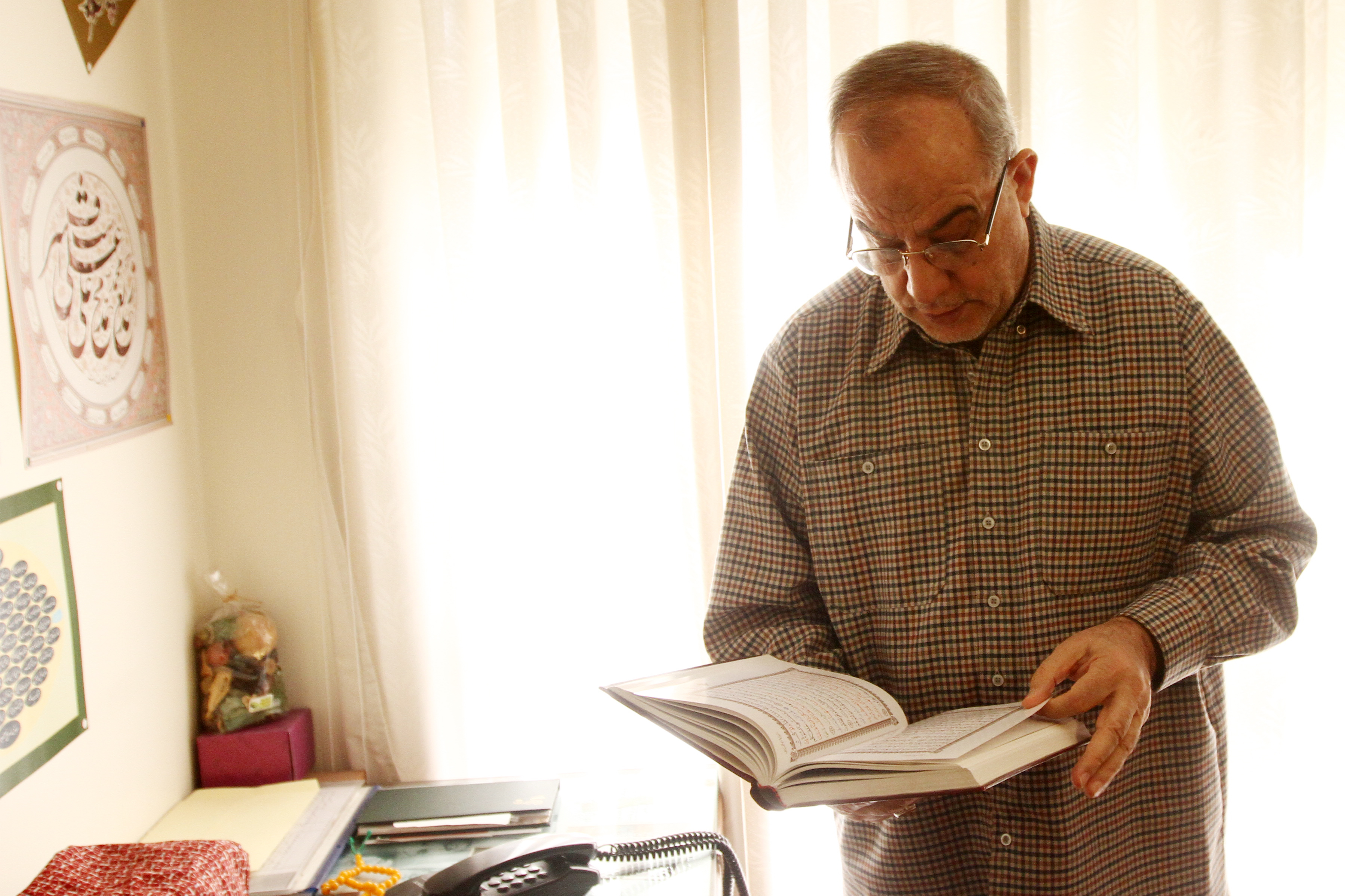 زن&zwnj; و شوهر حتی در غیاب هم حافظ عزت و آبروی هم باشند/ آستین&zwnj;ها را بالا بزنید