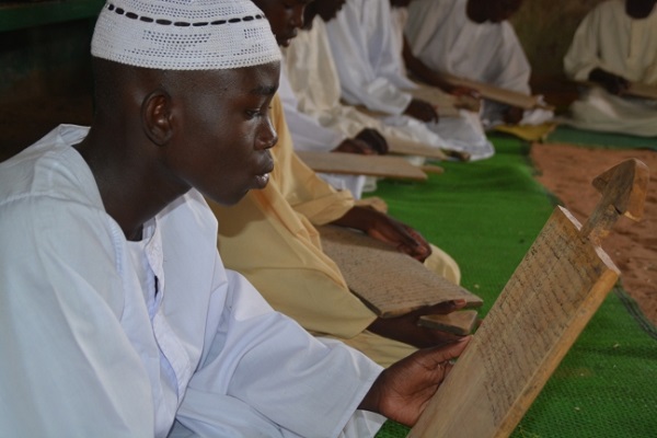 تعطیلات تابستان؛ فرصتی برای رونق مکتبخانههای قرآنی در موریتانی تعطیلات تابستان؛ فرصتی برای رونق مکتبخانههای قرآنی در موریتانی