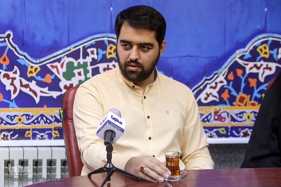 وقتی فعالیت جهادی، معنای زندگی میشود وقتی فعالیت جهادی، معنای زندگی میشود