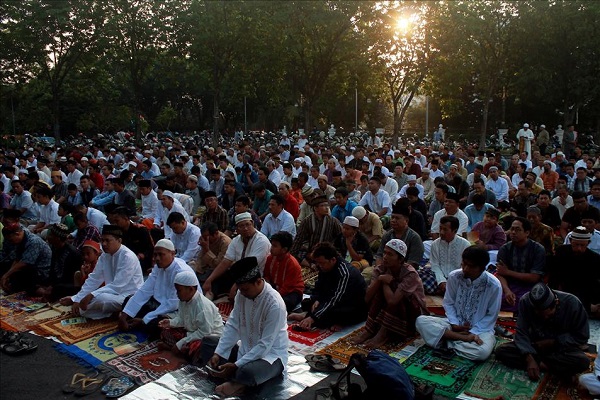 نماز عید قربان در کشورهای مختلف جهان نماز عید قربان در کشورهای مختلف جهان