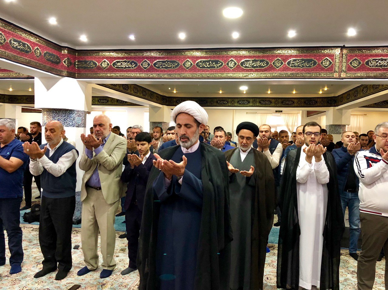 اقامه نماز عید سعید قربان در مرکز اسلامی مسکو