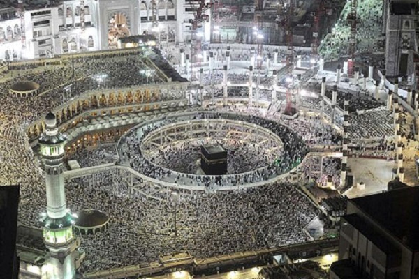 تکرار مسیر امام حسین در موسم حج توسط مسلمانان آذربایجان تکرار مسیر امام حسین در موسم حج توسط مسلمانان آذربایجان